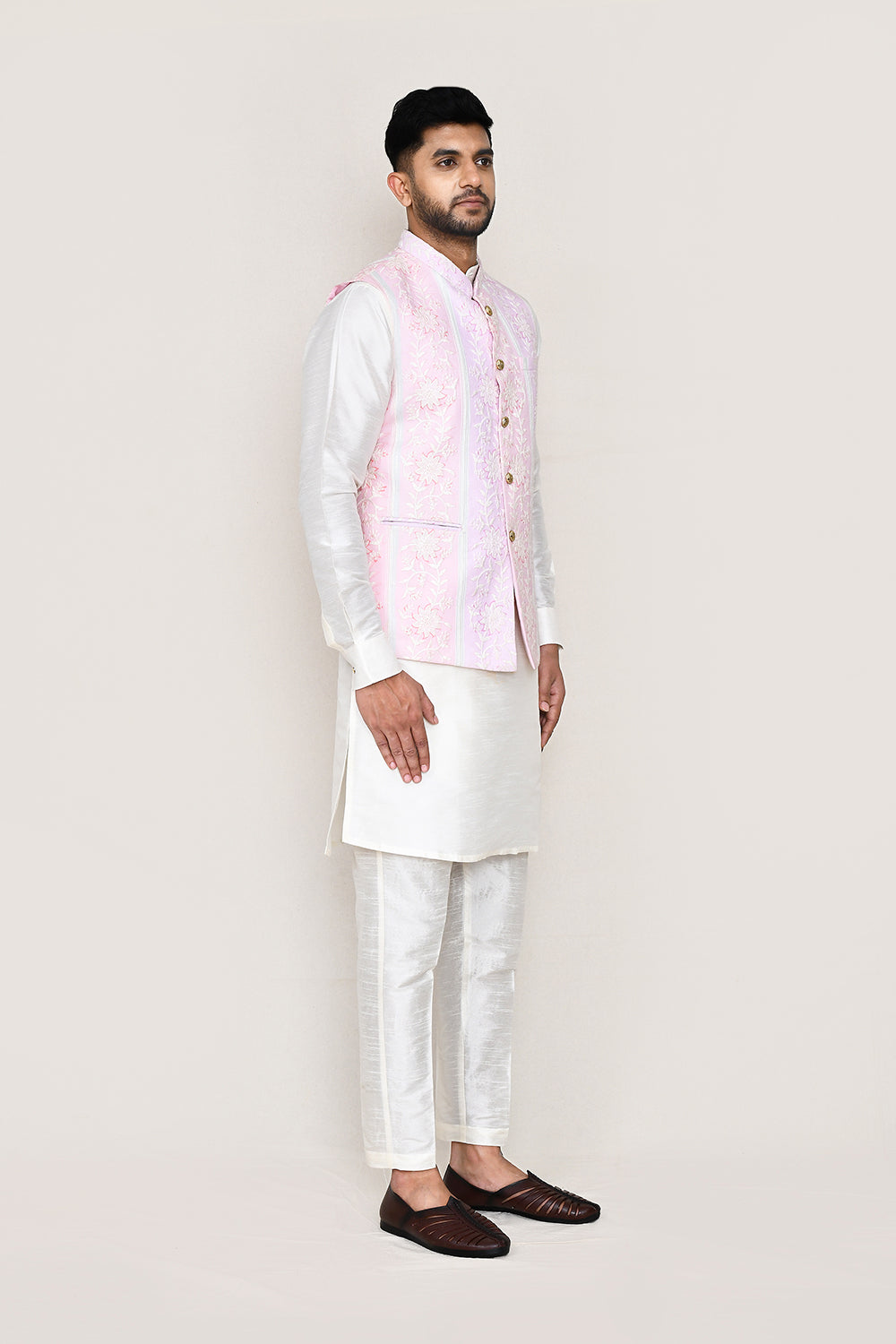 White Kurta with Straight Fit Pant And Jacket