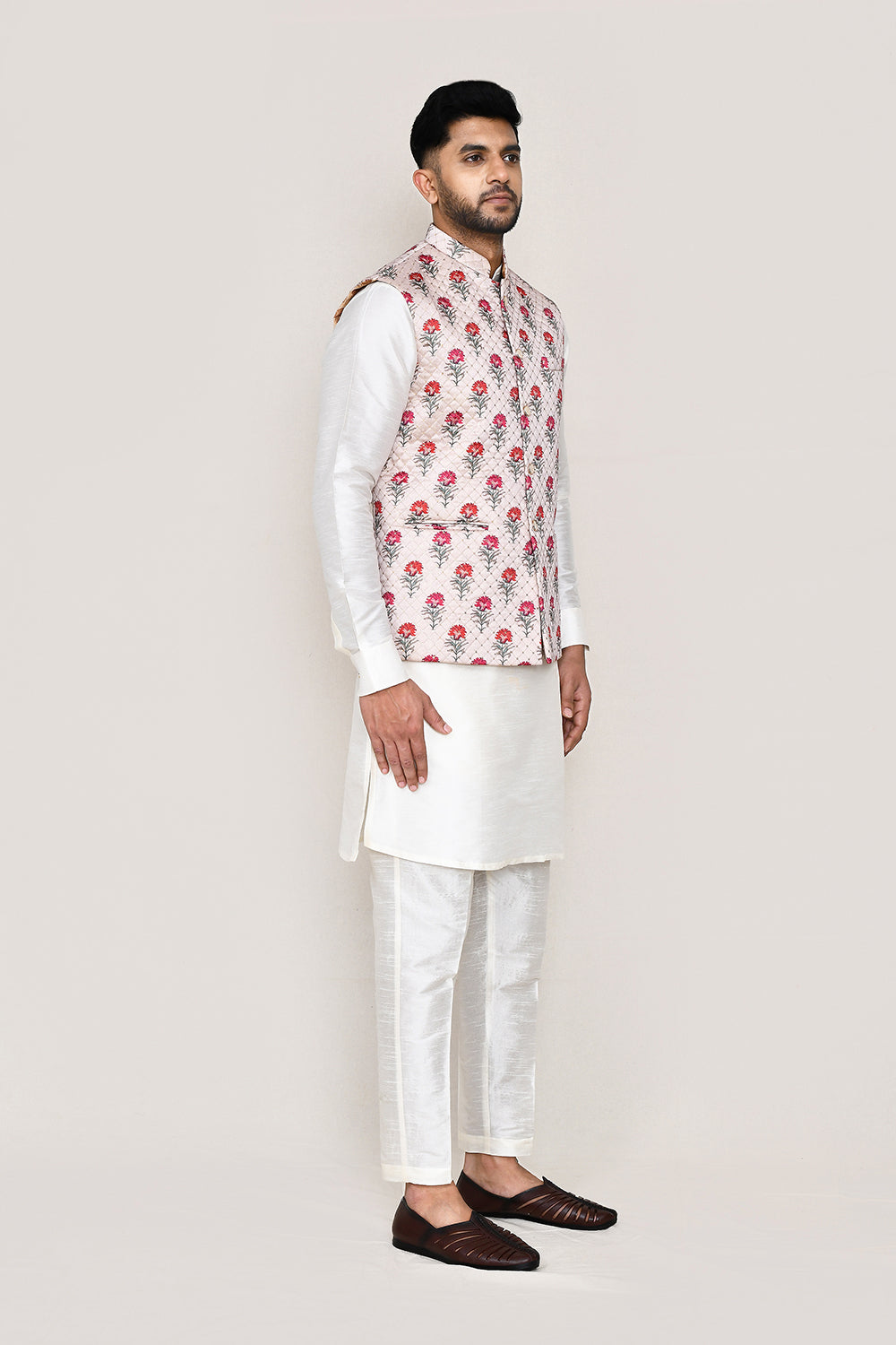 White Kurta with Straight Fit Pant And Jacket