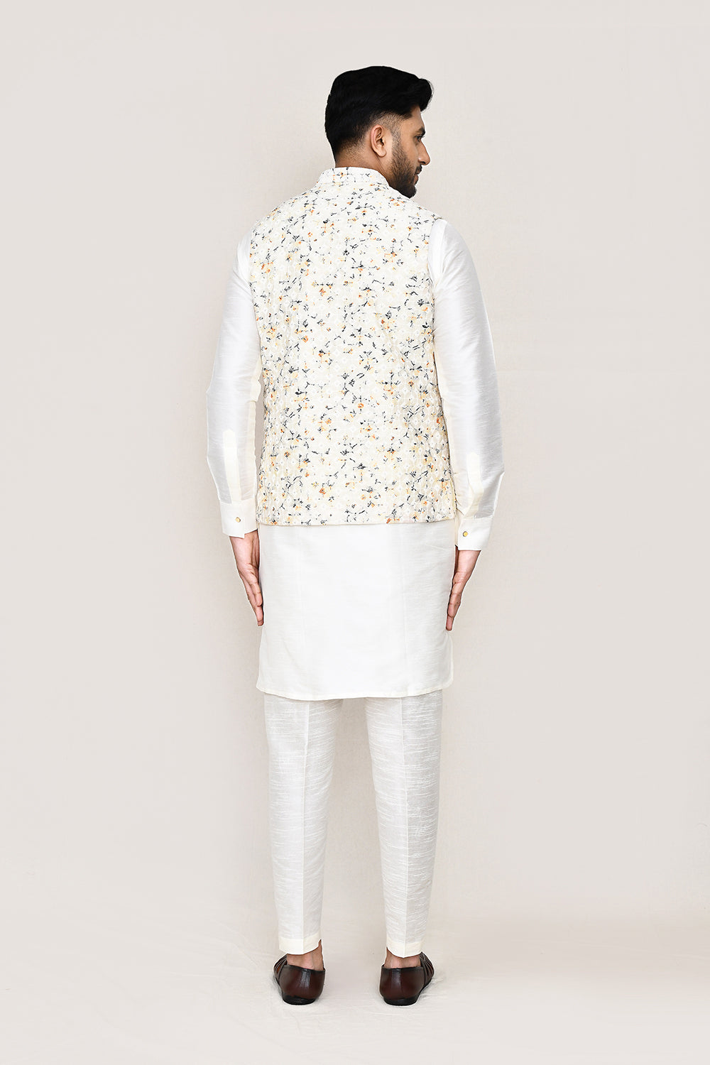 White Kurta with Straight Fit Pant And Jacket