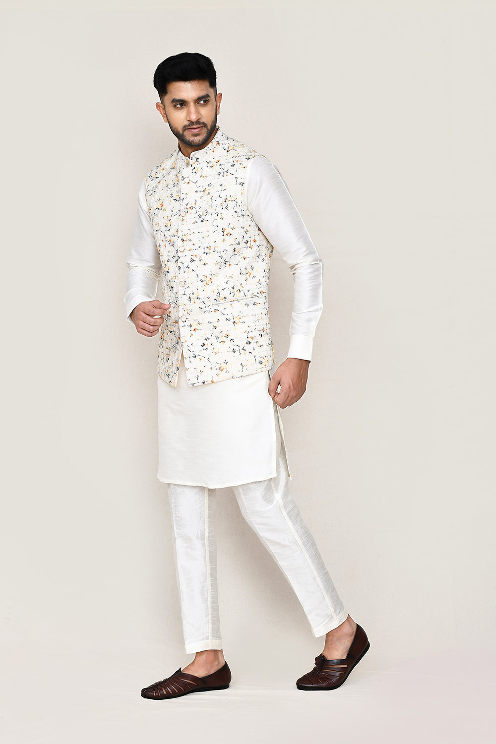 White Kurta with Straight Fit Pant And Jacket