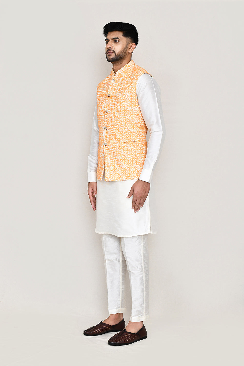 White Kurta with Straight Fit Pant And Jacket