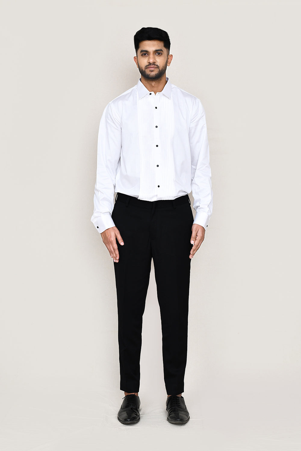 White Kurta with Straight Fit Pant And Jacket
