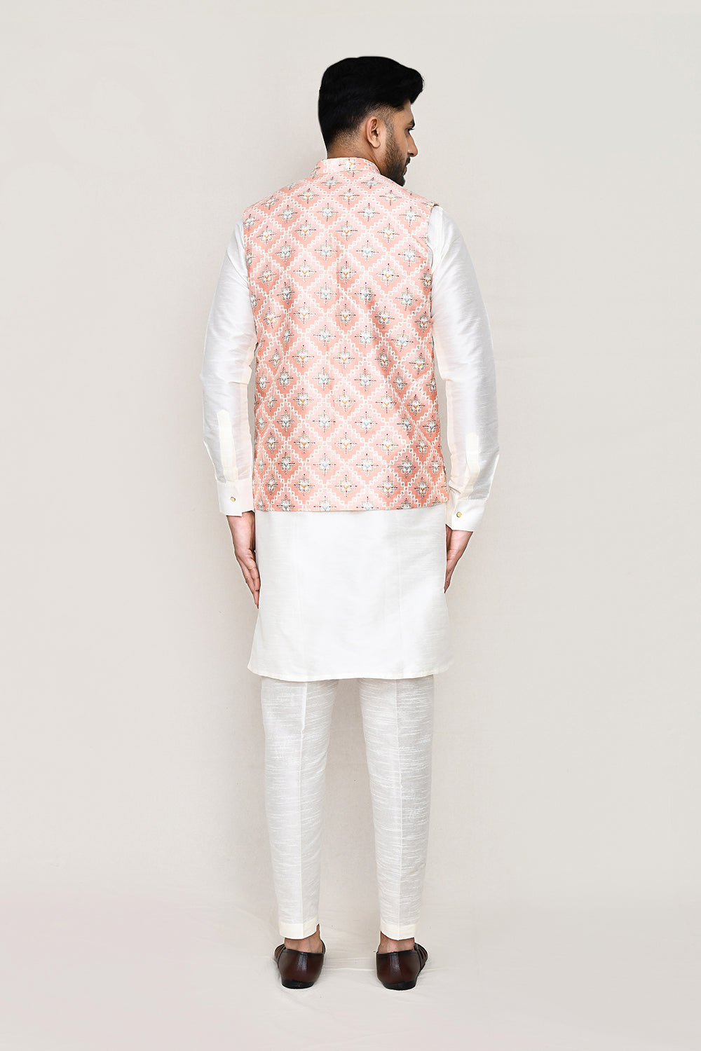 White Kurta with Straight Fit Pant And Jacket