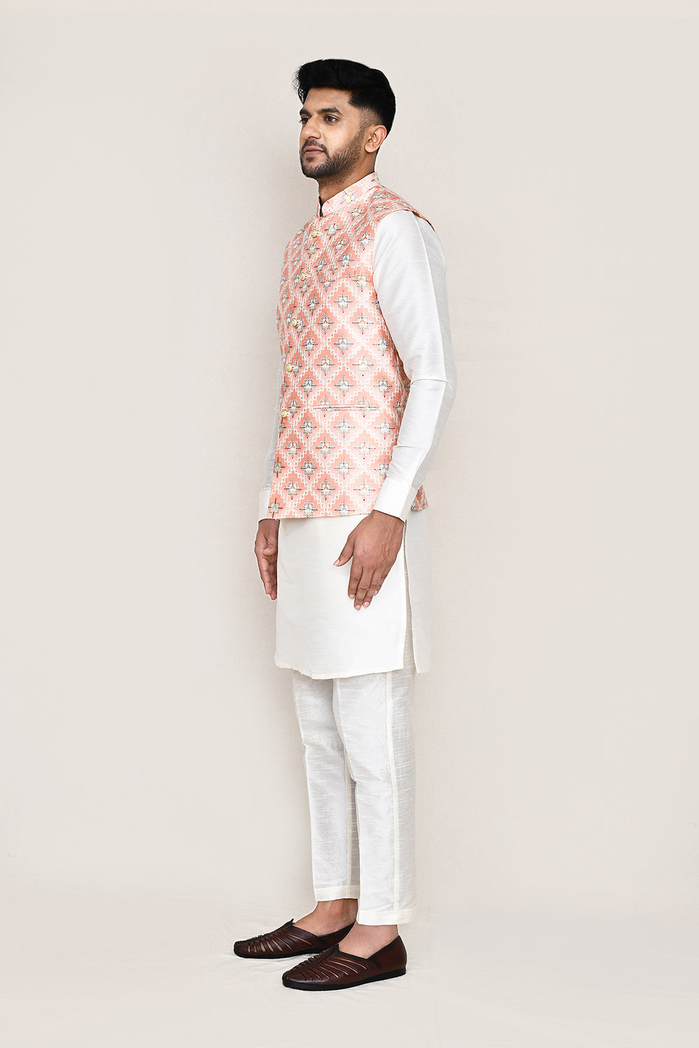 White Kurta with Straight Fit Pant And Jacket