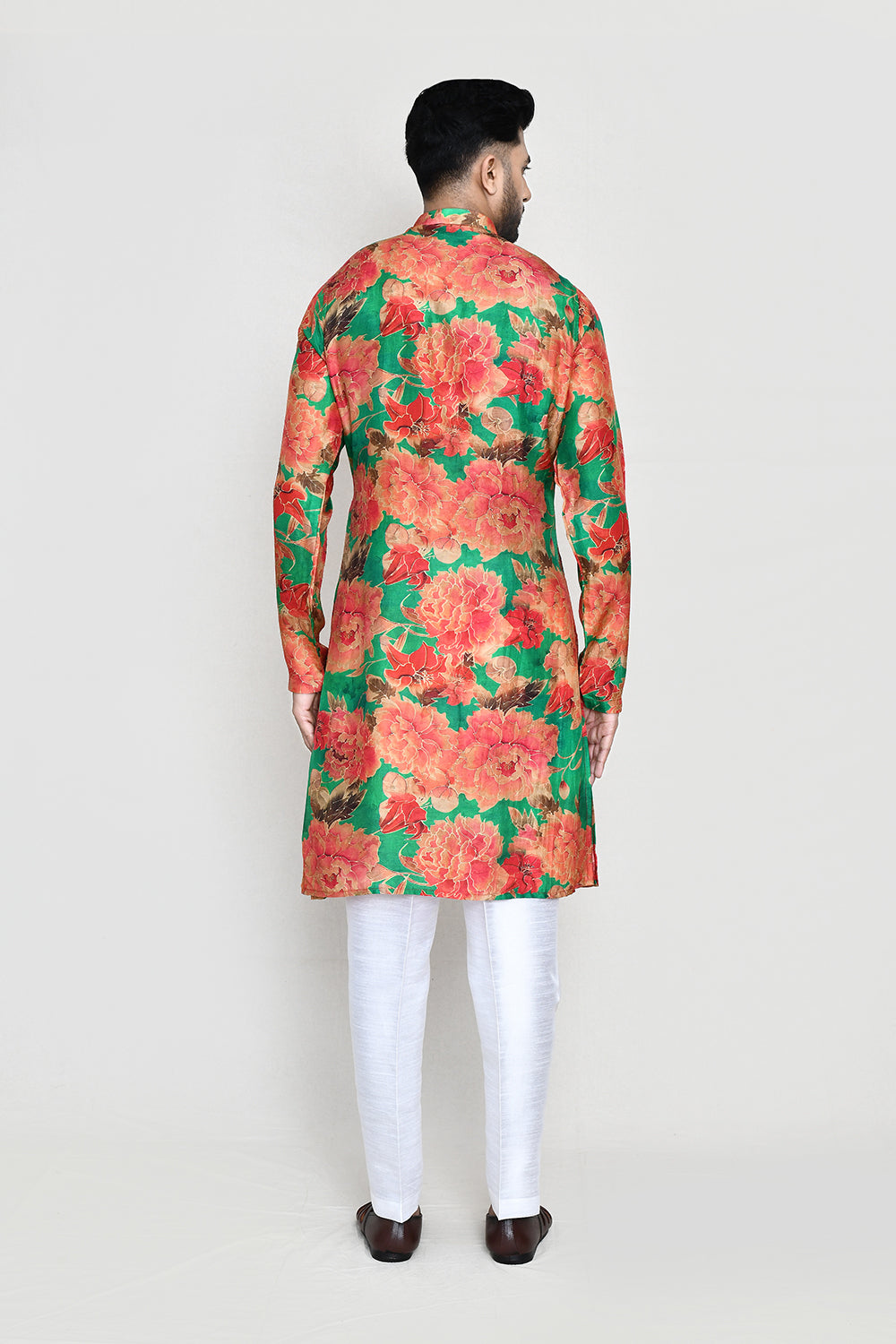Green Kurta with Straight Fit Pant