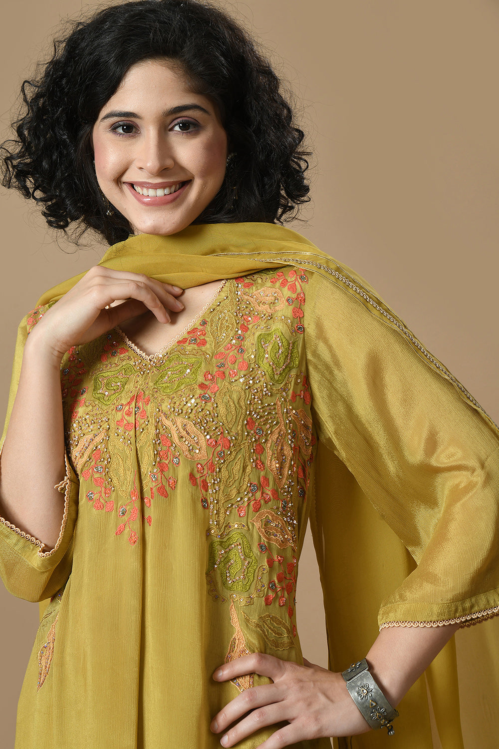 Mehendi Kurta Set