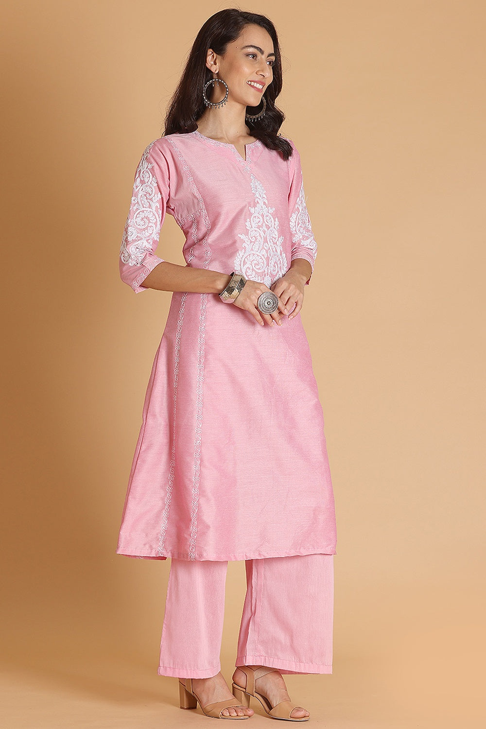 Pink Cotton Silk Kurta Set With Embroidery