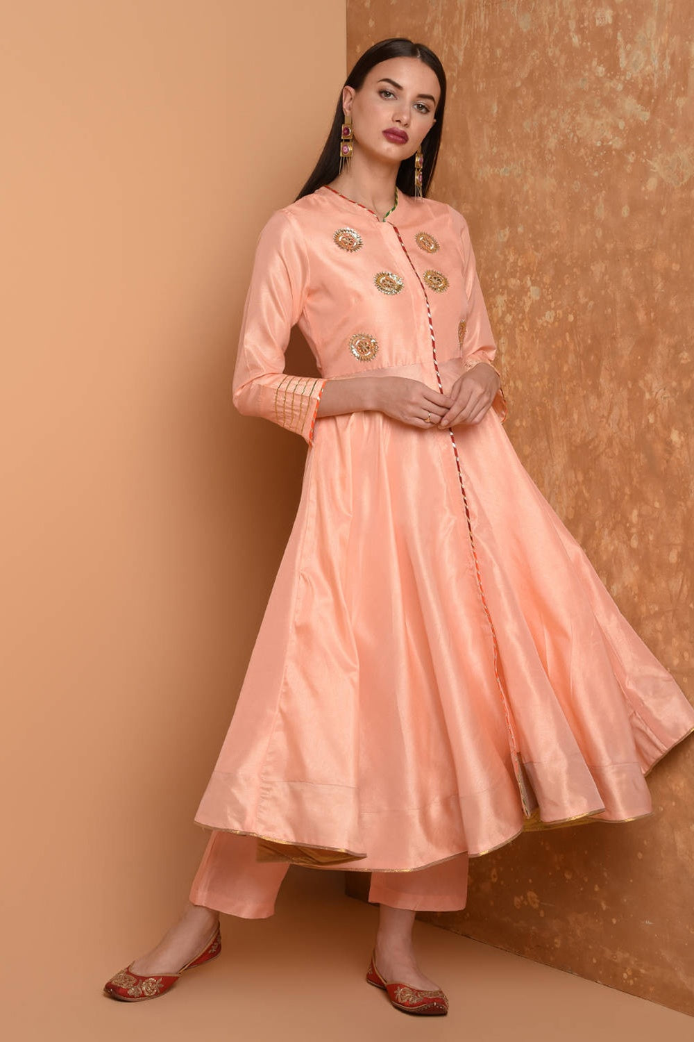 Peach Silk Kurta Set With Peach Work