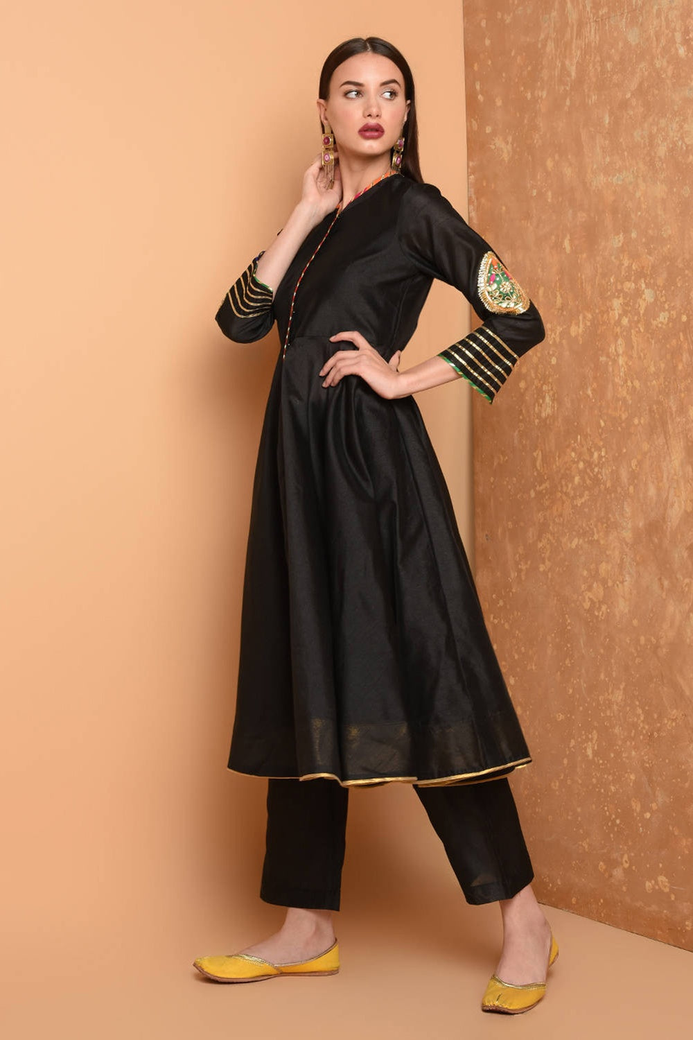 Black Silk Kurta Set With Peach Work