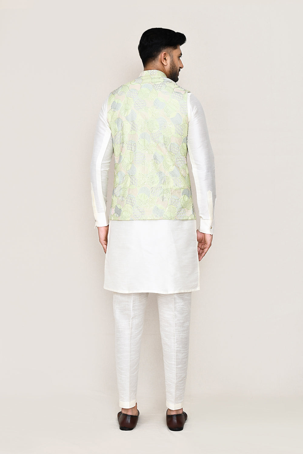 White Kurta with Straight Fit Pant And Jacket