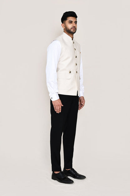 White Kurta with Straight Fit Pant And Jacket