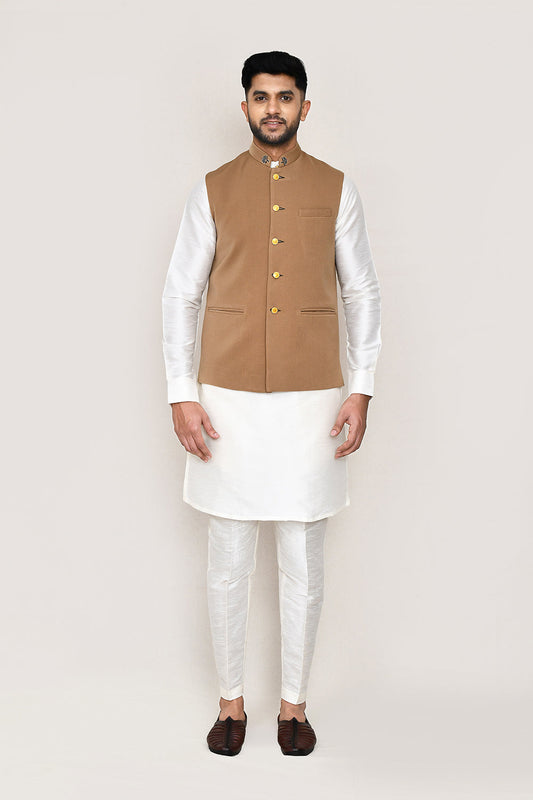 White Kurta with Straight Fit Pant And Jacket