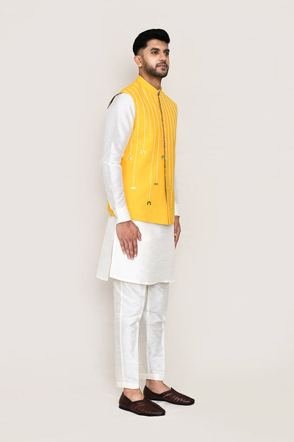 White Kurta with Straight Fit Pant & Jacket